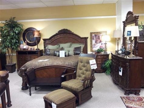 Ferguson furniture - Jul 26, 2019 · Ferguson's Furniture is a furniture retailer that sells mattresses in addition to other types of home furnishings. Ferguson's Furniture carries a variety of mattress models from which to choose, including mattresses from Simmons Beautyrest, Sealy and TEMPUR-Pedic. Ferguson's Furniture has a home furnishings store in Arkansas serving the metro ... 
